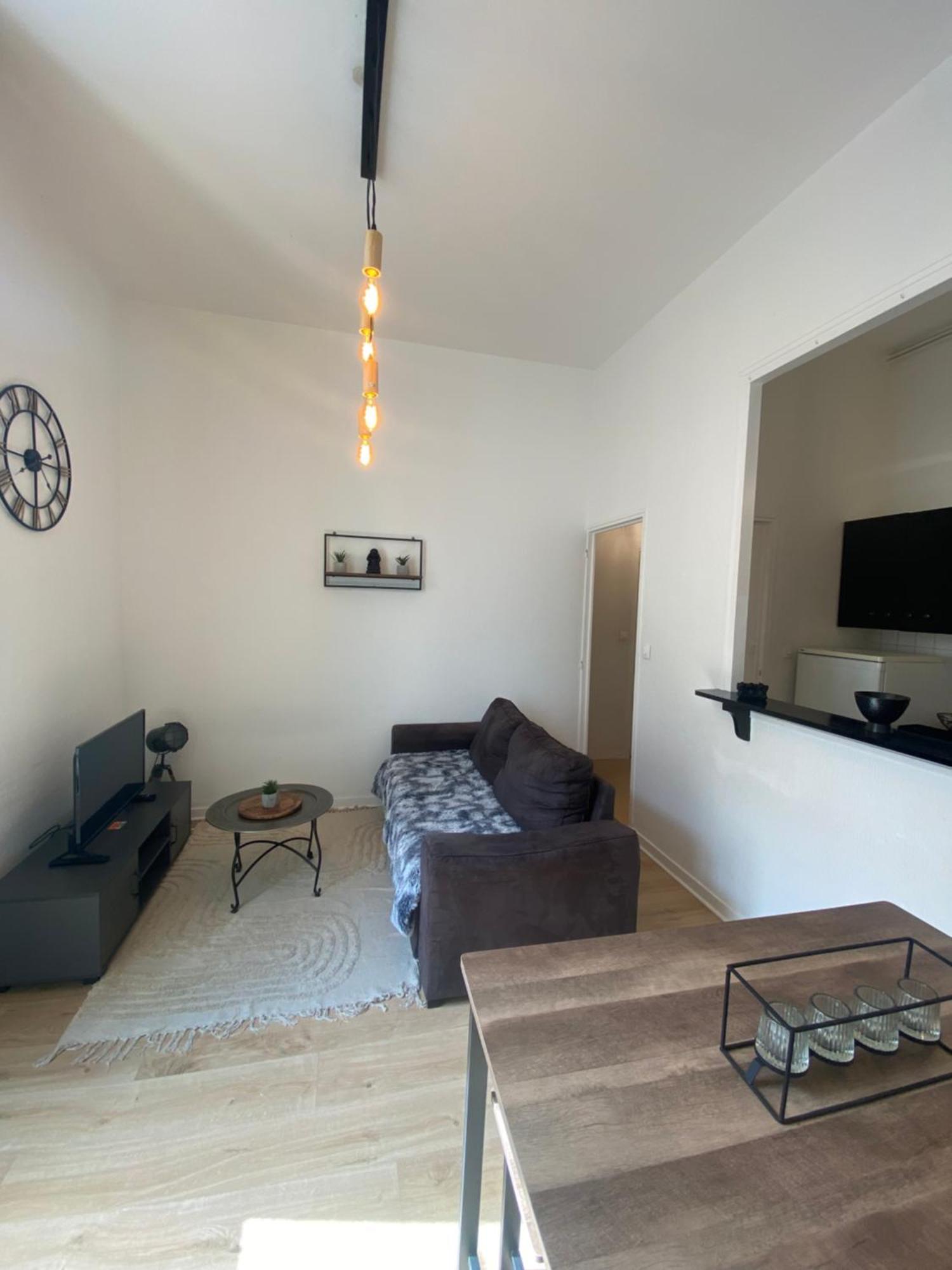 Charmant 2 Chambres - Centre Angers Exterior photo